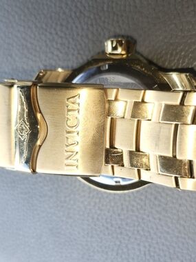 Invicta Gold Plated Stainless Steel Bracelet with Brushed and Polished Links
